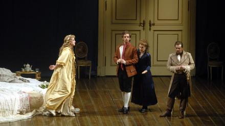 Szene aus "Figaros Hochzeit" in der Regie von Götz Friedrich an der Deutschen Oper Berlin