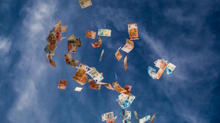 606 Euro obendrauf: Um diese Summe sollen die Diäten der Bundestagsabgeordneten zum Juli steigen. 