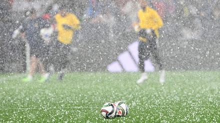 Ein Unwetter beeinträchtigt das Nations-League-Halbfinale.