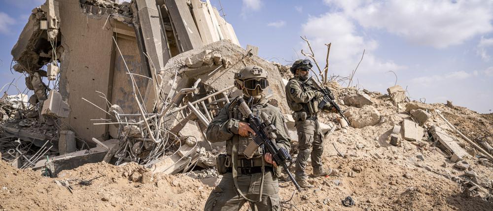 Einsatz israelischer Soldaten in der Stadt Rafah im Süden des Gazastreifens (Archivbild).