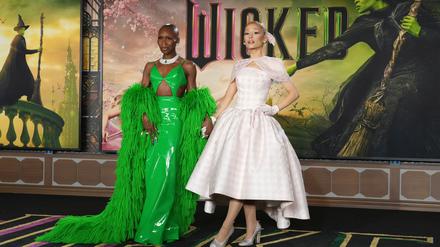  Ein erster Trailer zum zweiten Teil des Film-Musicals „Wicked“ verspricht eine emotionale Fortsetzung der Geschichte um die gegensätzlichen Hexen Glinda und Elphaba. (Archivbild)