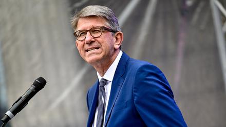 Wolfram Weimer, Staatsminister für Kultur und Medien, spricht beim Festakt zum 200. Jubiläum der Museumsinsel. 