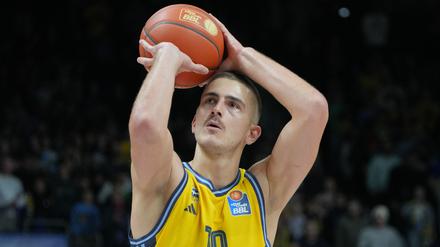 Tim Schneider verlässt nach 14 Jahren Alba Berlin.