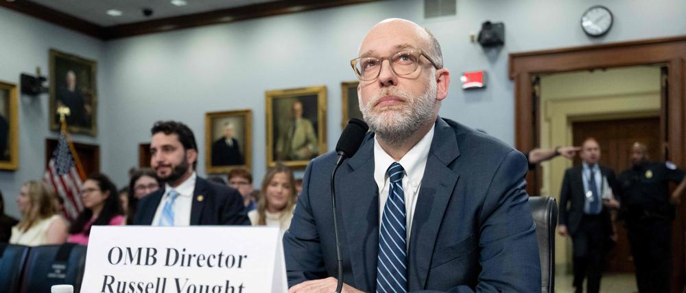Er kontrolliert, dass Trumps Politik auch umgesetzt wird: OMB-Chef Russell Vought bei einer Anhörung im Kapitol.