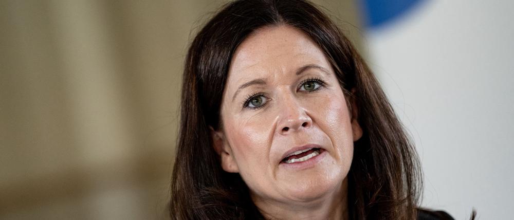 Bildungssenatorin Katharina Günther-Wünsch (CDU) musste im Bildungsausschuss Rede und Antwort stehen. (Archivbild)