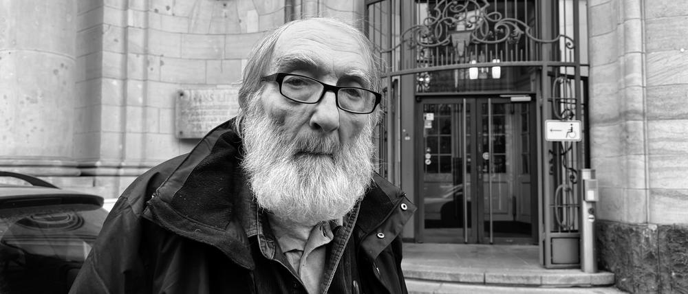 Manfred Moslehner (85) vor dem Landgericht.