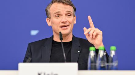 SAP-Chef Klein wehrt sich gegen Kritik wegen gestrichener Frauenquote. (Archivbild)