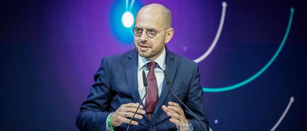 Der Chef von Siemens Energy, Christian Bruch, kann auf Garantien des Bundes verzichten. (Archivbild)