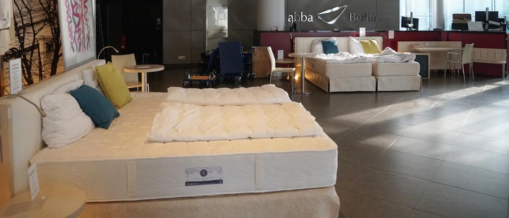 Das Interieur des geschlossenen "abba Hotel Berlin" steht im Juni 2025 zum Verkauf.