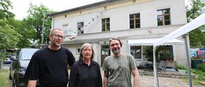 Sven Brödno, Ria Fleckstein, Stephan Westphal vom Ribbeckeck. Im Schnitt besuchen täglich 20 Jugendliche den Jugendtreff.