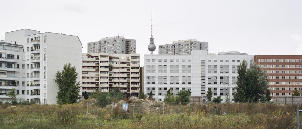 Eines der Bilder aus Thomas Meyers Serie „Mauer Land, 1998-2001“.