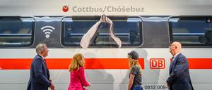 Feierliche Taufe: Ein ICE 4 trägt jetzt den Namen der Stadt Cottbus.