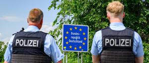 An den deutschen Außengrenzen wird seit Mai verstärkt kontrolliert. (Archivbild)