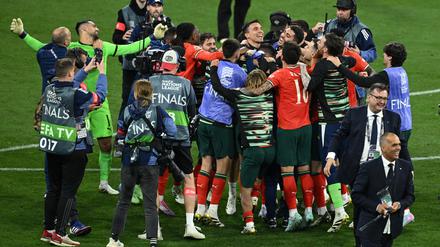 Soccer Football - Nations League - Final - Portugal v Spain - Allianz Arena, Munich, Germany - June 8, 2025
Portugal players celebrate after winning the Nations League REUTERS/Annegret Hilse