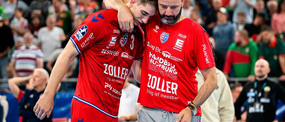 Iker Romero attackiert die Rhein-Neckar Löwen nach dem Bundesliga-Abstieg. 