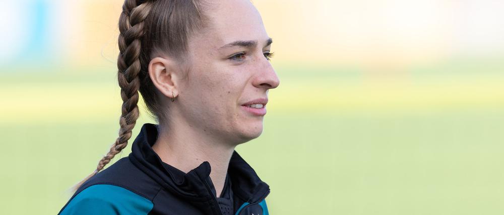 Frankfurts Sophia Kleinherne wechselt zum Bundesliga-Rivalen VfL Wolfsburg.