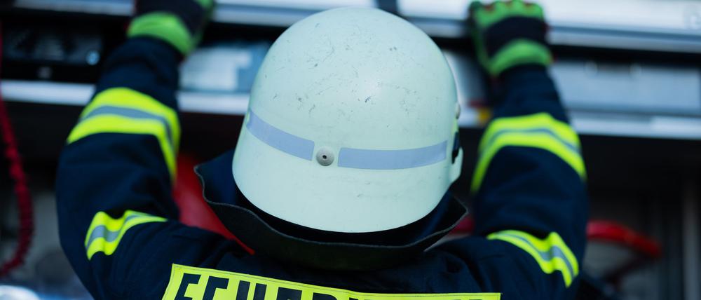 Anwohnerinnen und Anwohner sollen Fenster und Türen schließen. (Symbolbild)