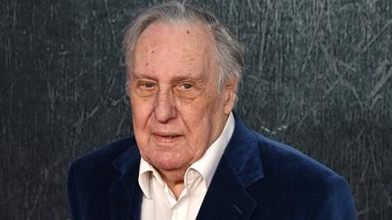 Frederick Forsyth wurde 86 Jahre alt. 