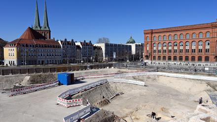 Noch wird gegraben auf dem Berliner Molkenmarkt. Bald sollen Architekturbüros Entwürfe für konkrete Häuser des neuen Stadtviertels vorschlagen. 