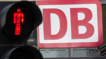 Verbände fordern die Deutsche Bahn dazu auf, die Abschaffung der Familienreservierung zu stoppen. (Archivbild)