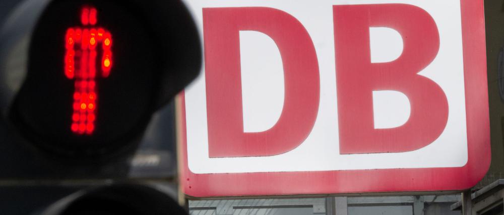 Verbände fordern die Deutsche Bahn dazu auf, die Abschaffung der Familienreservierung zu stoppen. (Archivbild)