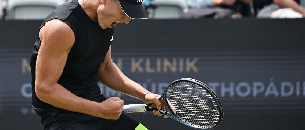 Tennis-Talent Justin Engel steht in Stuttgart im Achtelfinale. 