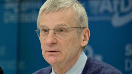 Brandenburgs AfD-Fraktionsvorsitzender Hans-Christoph Berndt spricht sich gegen die automatische Änderung der Diäten aus (Archivbild).