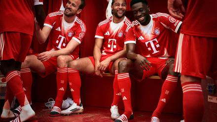 Der FC Bayern hat seine Garderobe aufgehübscht.