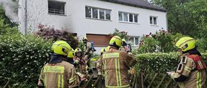 50 Feuerwehrleute waren mit den Löscharbeiten beschäftigt.