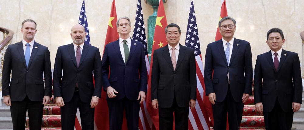 Die Delegationen beider Seiten wollen die Ergebnisse nun den Präsidenten vorlegen. 