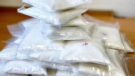 Die auch „Special K“ oder „K“ genannte Substanz wird meist als weißes Pulver geschnupft.