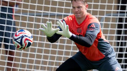 Manuel Neuer beim Torwarttraining vor der Club-WM. 