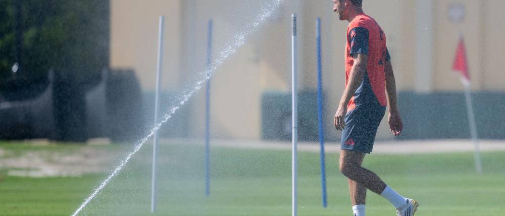 Bloß keine kalte Dusche zum WM-Start: Thomas Müller.