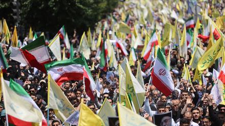 Anti-Israel-Proteste in Teheran nach den Angriffen Israels.
