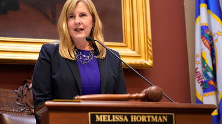  Melissa Hortman saß als demokratische Abgeordnete im Parlament vom US-Bundesstaat Minnesota. 