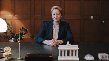 Franziska Giffey ist Senatorin für Wirtschaft, Energie und Betriebe. Fotografiert am 9. Januar in ihrem Büro in Berlin.