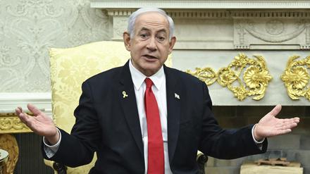 Was bedeuten die Angriffe auf Iran für die Beziehung zwischen den USA und Israel?