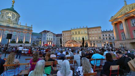 Mehr als 1500 Besucher folgten der Italienischen Nacht auf dem Alten Markt. 