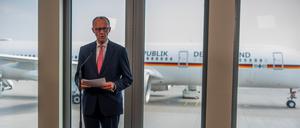 Friedrich Merz erklärte vor seiner Abreise zum G7-Gipfel, dass der Nahost-Konflikt die Agenda bestimmen werden.