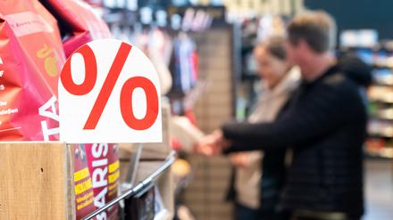 Preiskampf bei Aldi und Lidl