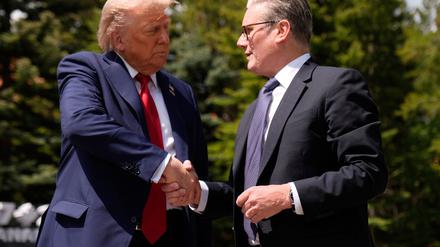 Trump und Starmer hatten ihren Handelspakt Anfang Mai verkündet - nun folgte beim G7-Gipfel der nächste Schritt.