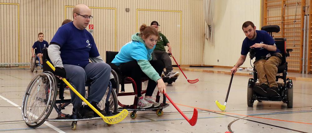 Rollstuhl-Hockey bei den Oberlympics.