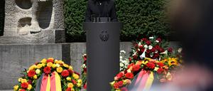 Wirtschaftsministerin Reiche (CDU) gedenkt der Opfer und Teilnehmer am Volksaufstand am 17. Juni 1953 in der DDR.