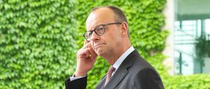 Bundeskanzler Friedrich Merz empfängt am Mittwoch im Kanzleramt die 16 Ministerpräsidentinnen und -präsidenten der Länder. 