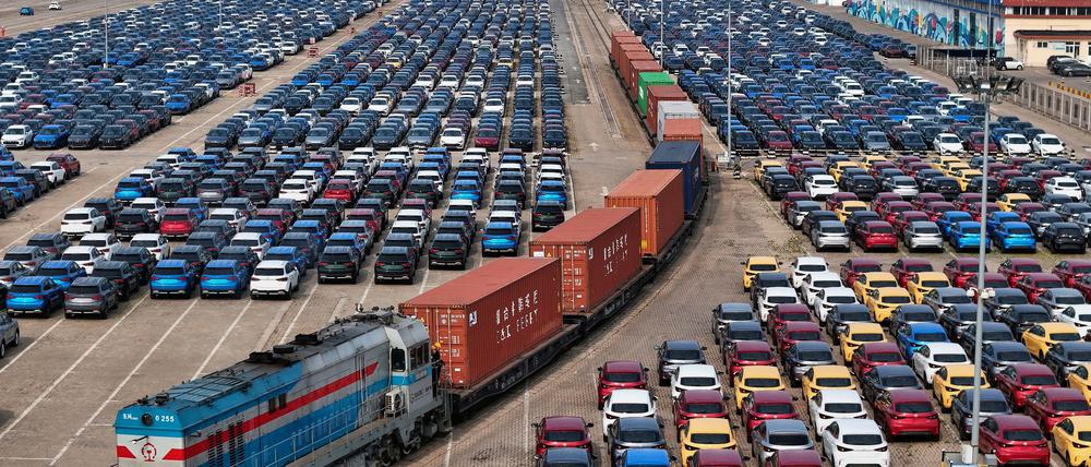 Die chinesische Autoindustrie hat auf ihrem Heimatmarkt die deutsche Konkurrenz weit hinter sich gelassen. (Symbolbild)