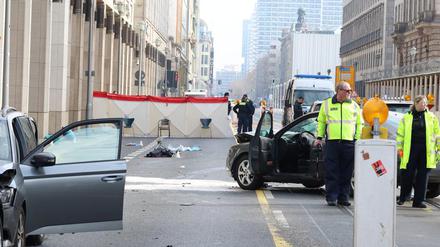 Ein 84-Jähriger muss sich nach einem Unfall mit zwei Toten auf der Leipziger Straße in Berlin-Mitte vor Gericht verantworten. (Archivbild)