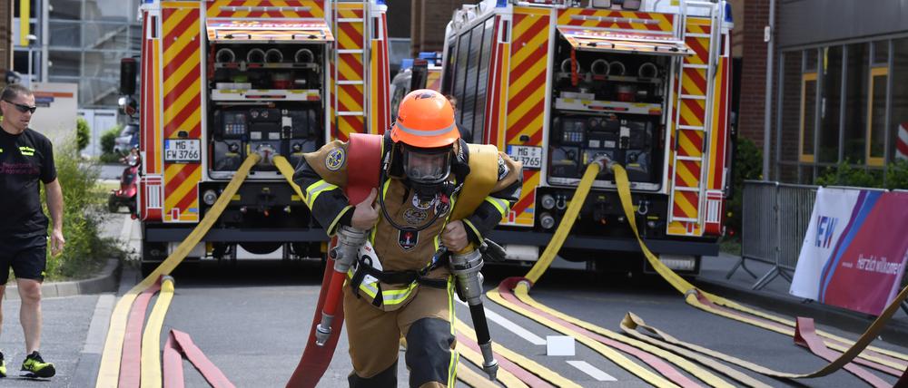 Die geplanten Internationalen Feuerwehr-Wettbewerbe in Berlin sind wegen fehlendem Geld abgesagt worden. (Symbolbild)
