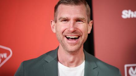 Mertesacker läuft im Testspiel seiner beiden Ex-Clubs auf.
