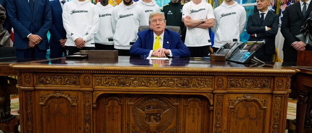 Trump empfing das italienische Team im Weißen Haus.