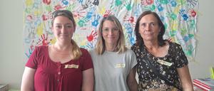 Viele Therapeutinnen am Helios-Klinikum Buch streiken seit Ostern, von links nach rechts: Kristin, Sarah, Maria.